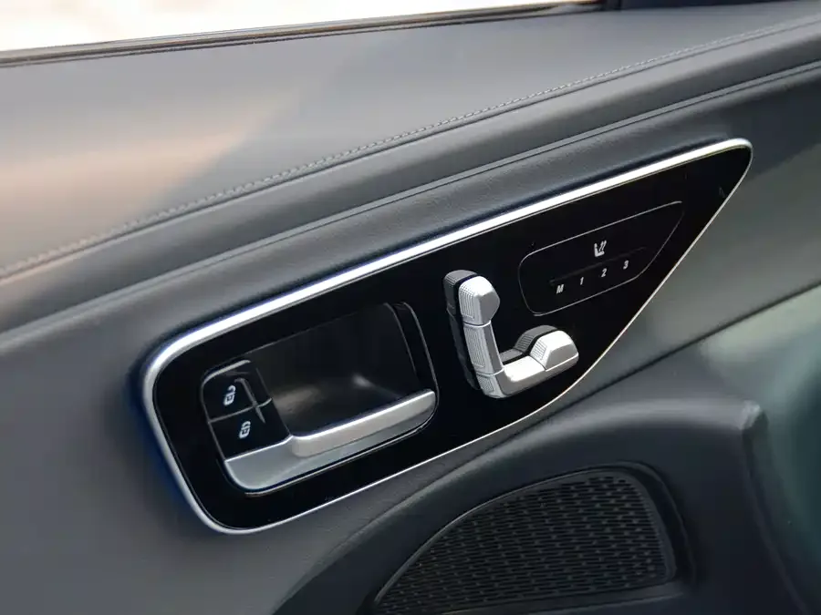 Mercedes-Benz E-Class Mercedes-Benz E-Class (Imported) 2024 E 260 Sports Edition 2024 — миниатюра 4