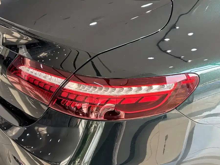 Mercedes-Benz E-Class Mercedes-Benz E-Class (Imported) 2023 E 260 Coupe 2023 — миниатюра 5