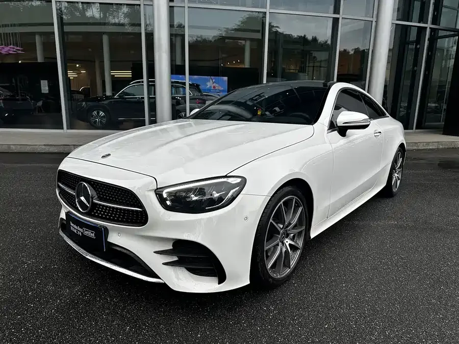 Mercedes-Benz E-Class 2023