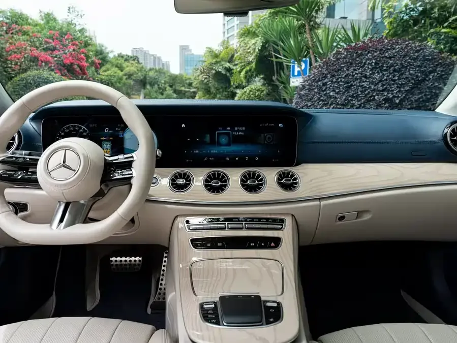 Mercedes-Benz E-Class Mercedes-Benz E-Class (Imported) 2023 E 260 Coupe 2023 — миниатюра 2