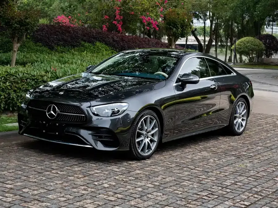 Mercedes-Benz E-Class 2023