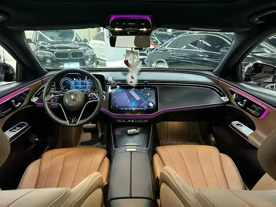 Mercedes-Benz E-Class Mercedes-Benz E-Class (Imported) 2025 E 260 Sports Edition 2025 — миниатюра 4
