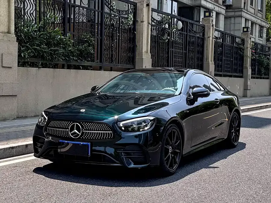 Mercedes-Benz E-Class 2023