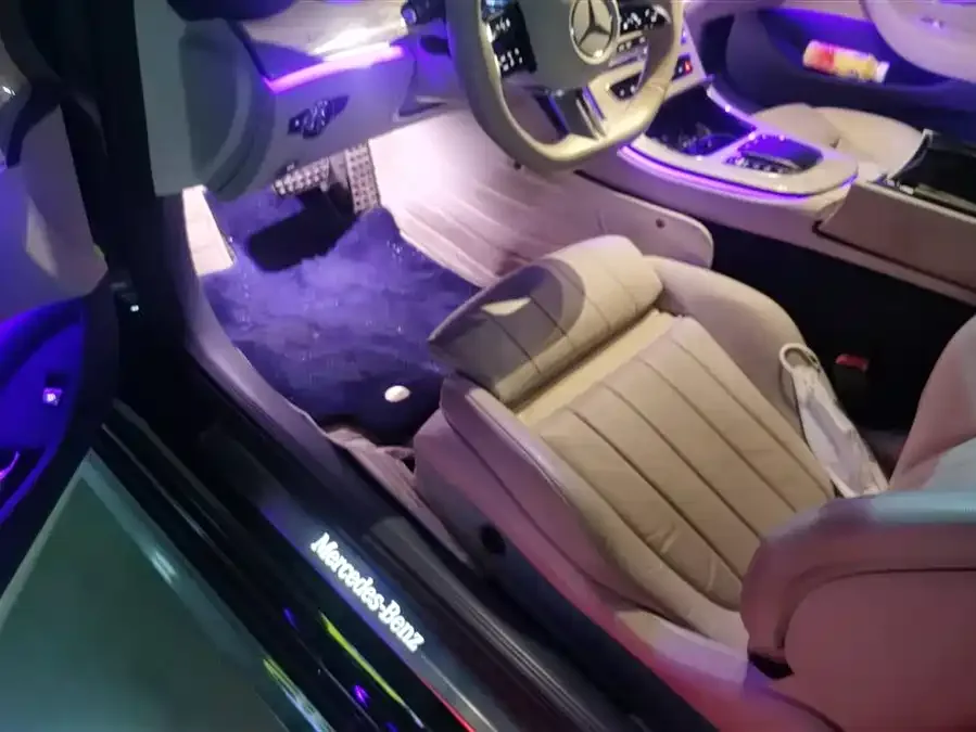 Mercedes-Benz E-Class Mercedes-Benz E-Class (Imported) 2023 E 260 Coupe 2023 — миниатюра 3