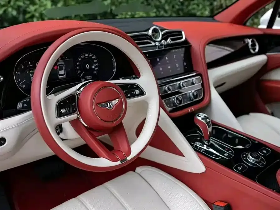 Bentley Bentayga Bentayga 2024 4.0T V8 2024 — миниатюра 5