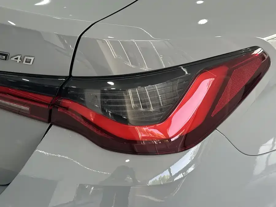 BMW i4 2022 eDrive40 2023 — миниатюра 5