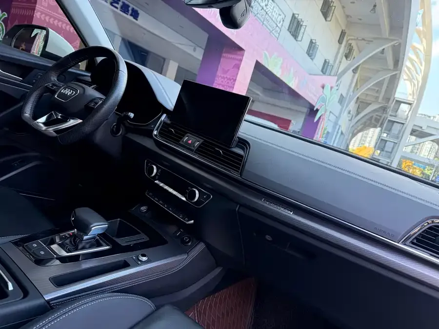 Audi Q5L 2022 45T luxury and dynamic model 2022 — миниатюра 5