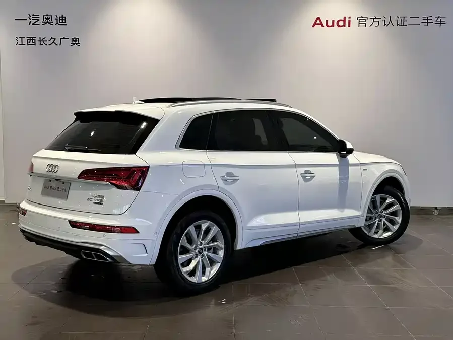 Audi Q5L 2022 facelift 40T luxury and dynamic model 2022 — миниатюра 4
