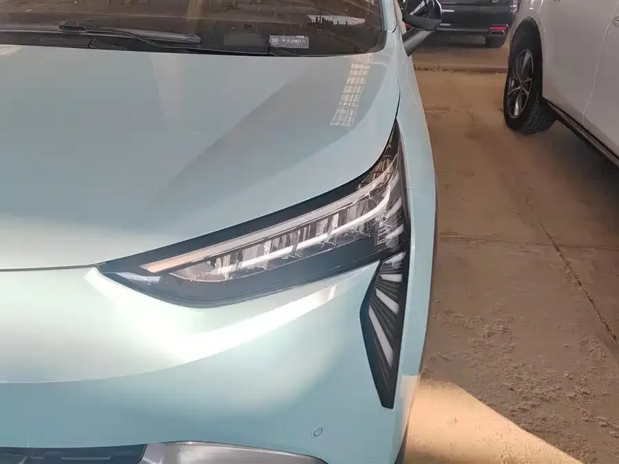 AION AION Y AION Y 2022 80 Executive Edition 2022 — миниатюра 2