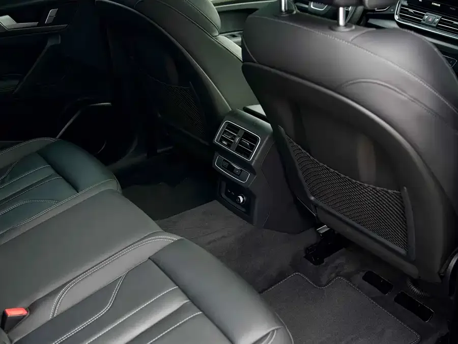 Audi Q5L 2023 40T luxury and dynamic model 2023 — миниатюра 4