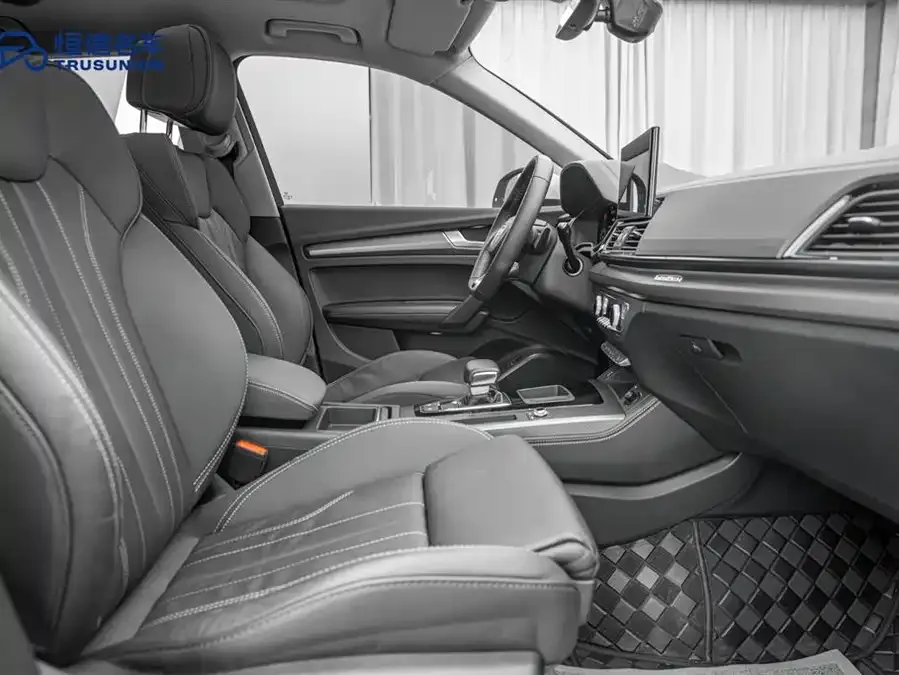 Audi Q5L 2022 40T luxury and dynamic model 2023 — миниатюра 5