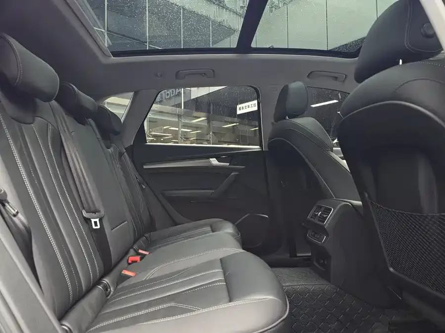 Audi Q5L 2022 40T luxury and dynamic model 2022 — миниатюра 4