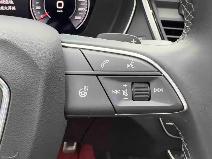 Audi Q5L 2023 40T luxury and elegant model 2023 — миниатюра 5