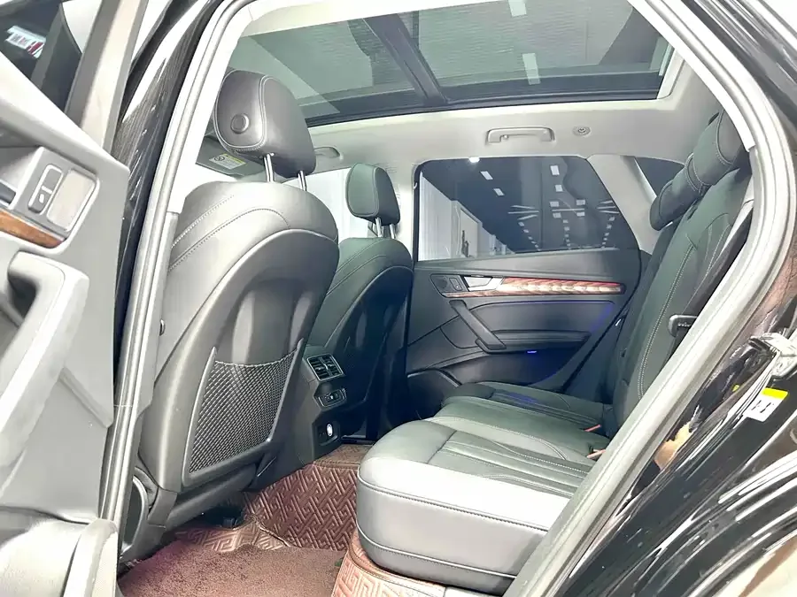 Audi Q5L 2022 40T Fashion Dynamic Edition 2022 — миниатюра 4