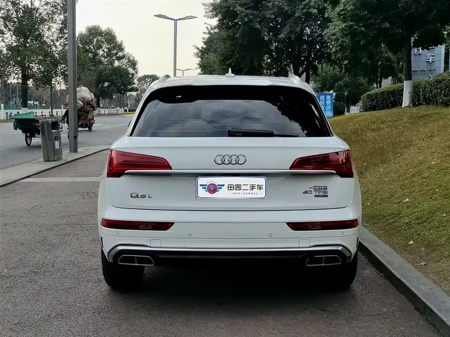 Audi Q5L 2022 40T luxury and dynamic model 2022 — миниатюра 2