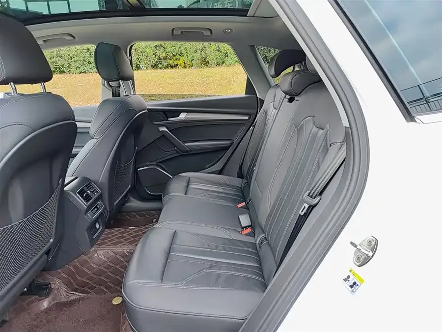 Audi Q5L 2022 40T luxury and dynamic model 2022 — миниатюра 5