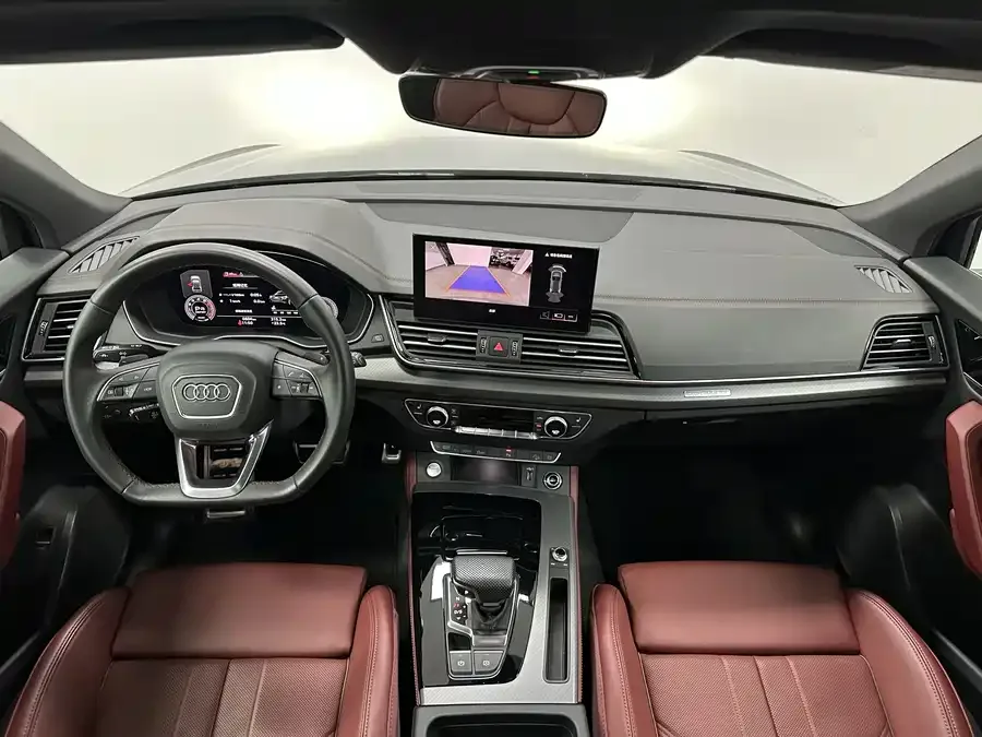 Audi Q5L 2025 40 TFSI Luxury Dynamic Edition 2025 — миниатюра 3