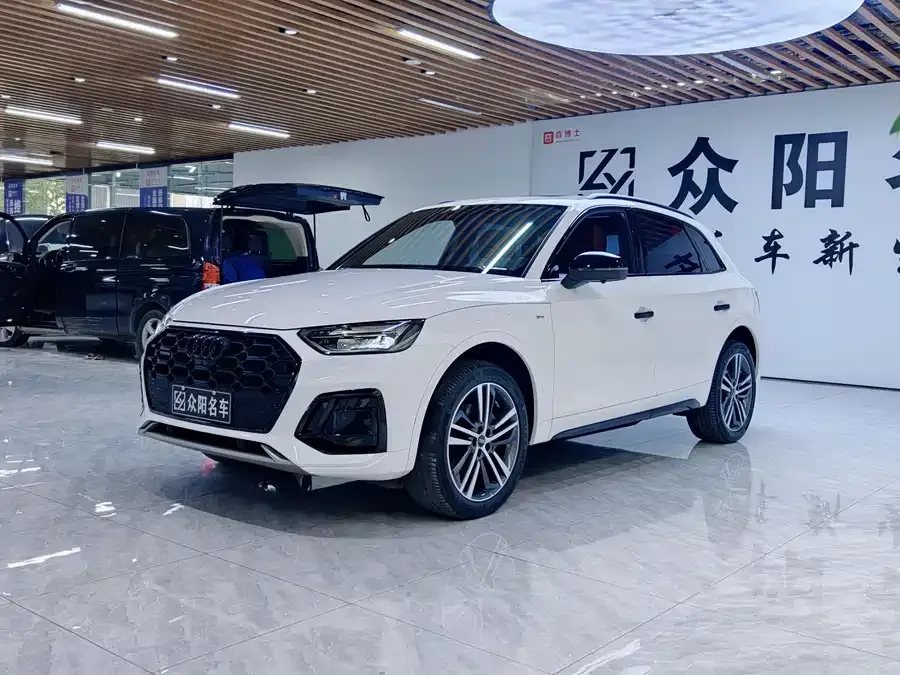 Audi Q5L 2022 40T luxury and dynamic model 2023 — фото 1, купить с доставкой в Москву