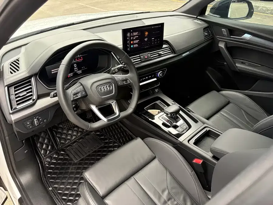 Audi Q5L 2023 40T luxury and dynamic model 2023 — миниатюра 2