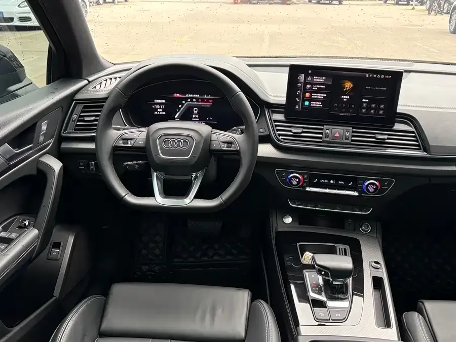 Audi Q5L 2023 40T luxury and dynamic model 2023 — миниатюра 3