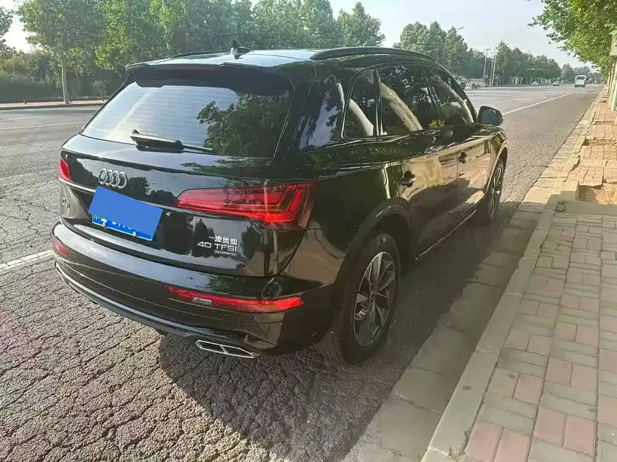 Audi Q5L 2024 40 TFSI Luxury Dynamic Edition 2025 — миниатюра 4