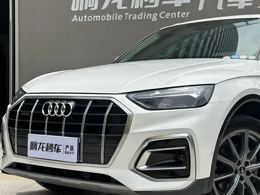 Audi Q5L 2022 facelift 40T luxury and elegant model 2023 — миниатюра 5