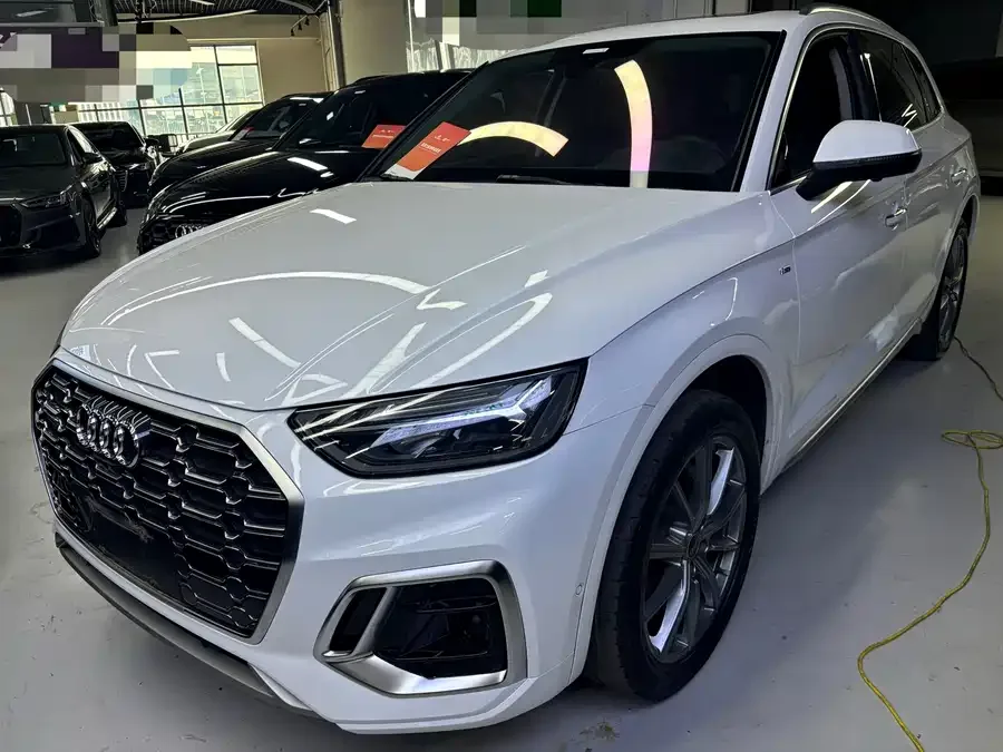 Audi Q5L 2022