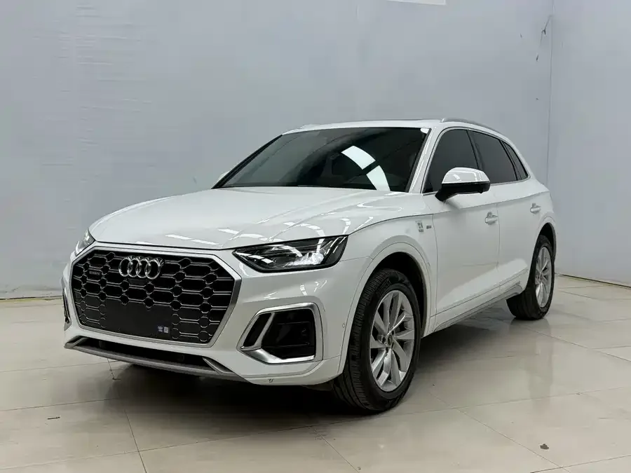 Audi Q5L 2022