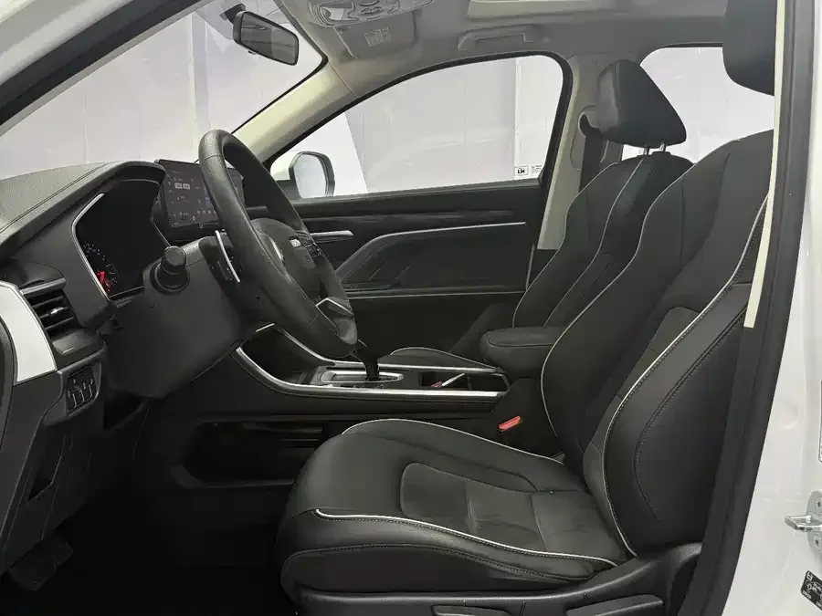 Haval H6 Haval H6 2021 National Fashion Edition 1.5T Automatic Urban Edition 2023 — миниатюра 3