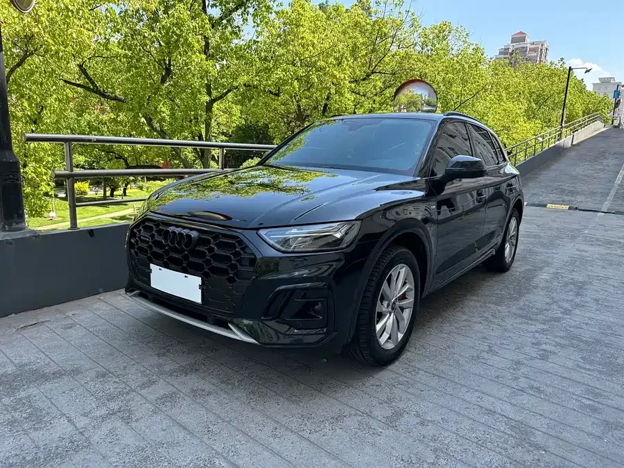 Audi Q5L 2022