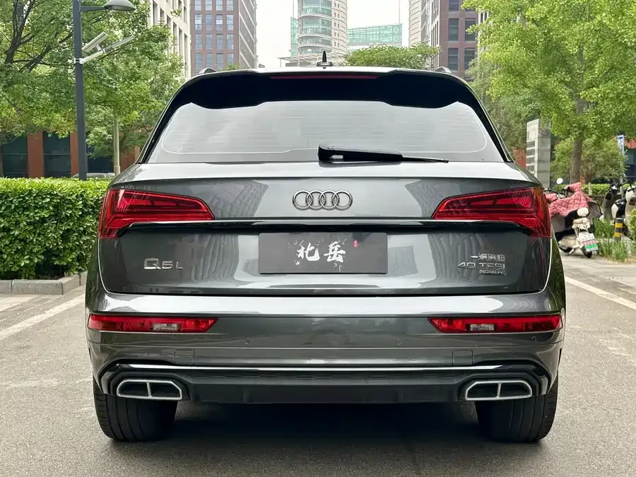 Audi Q5L 2022 facelift 40T luxury and dynamic model 2022 — миниатюра 2