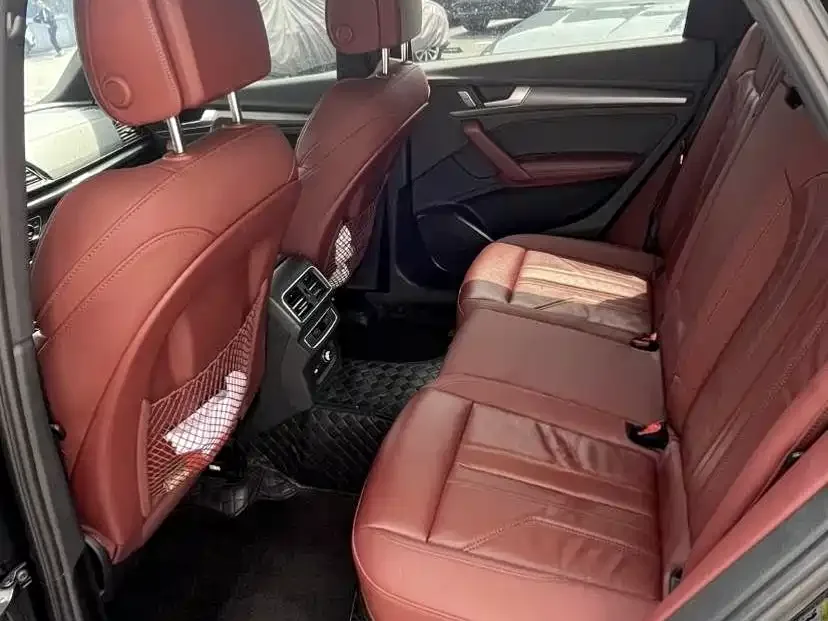Audi Q5L 2023 40T luxury and dynamic model 2023 — миниатюра 2