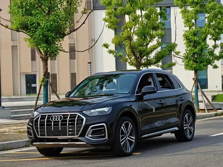 Audi Q5L 2022