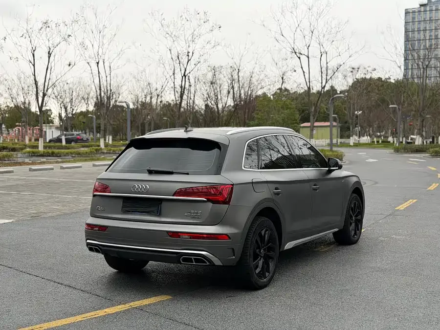 Audi Q5L 2021 40 TFSI Fashion Dynamic Edition 2022 — миниатюра 5