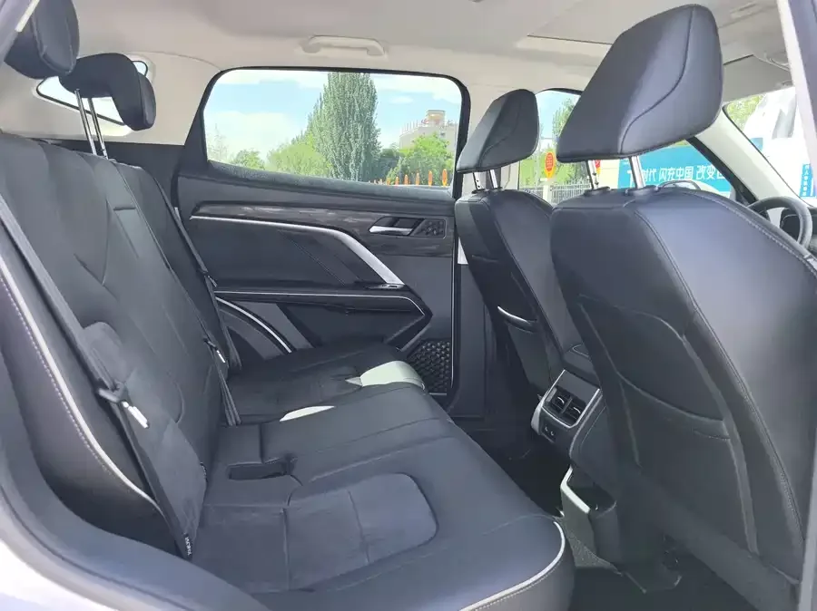 Haval H6 Haval H6 2023 National Fashion Edition 1.5T Automatic Urban Edition 2024 — миниатюра 4