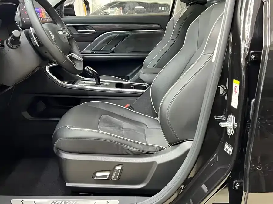 Haval H6 Haval H6 2023 National Fashion Edition 1.5T Automatic Champion Edition 2023 — миниатюра 4
