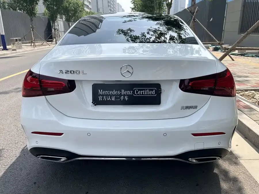 Mercedes-Benz Class A Mercedes-Benz A-Class 2024 A 200 L Fashion Edition 2024 — миниатюра 5
