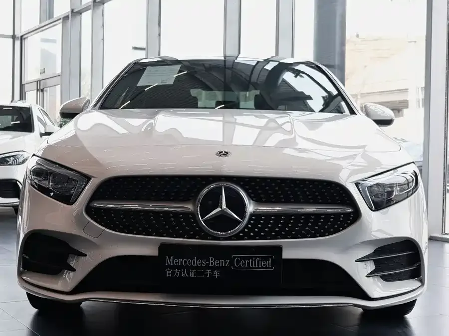 Mercedes-Benz Class A Mercedes-Benz A-Class 2022 Model A 200 L Sports Sedan Fashion Model 2022 — миниатюра 5