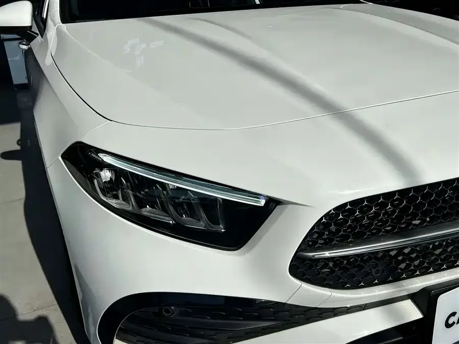 Mercedes-Benz Class A Mercedes-Benz A-Class 2023 A 200 L Dynamic Edition 2023 — миниатюра 4