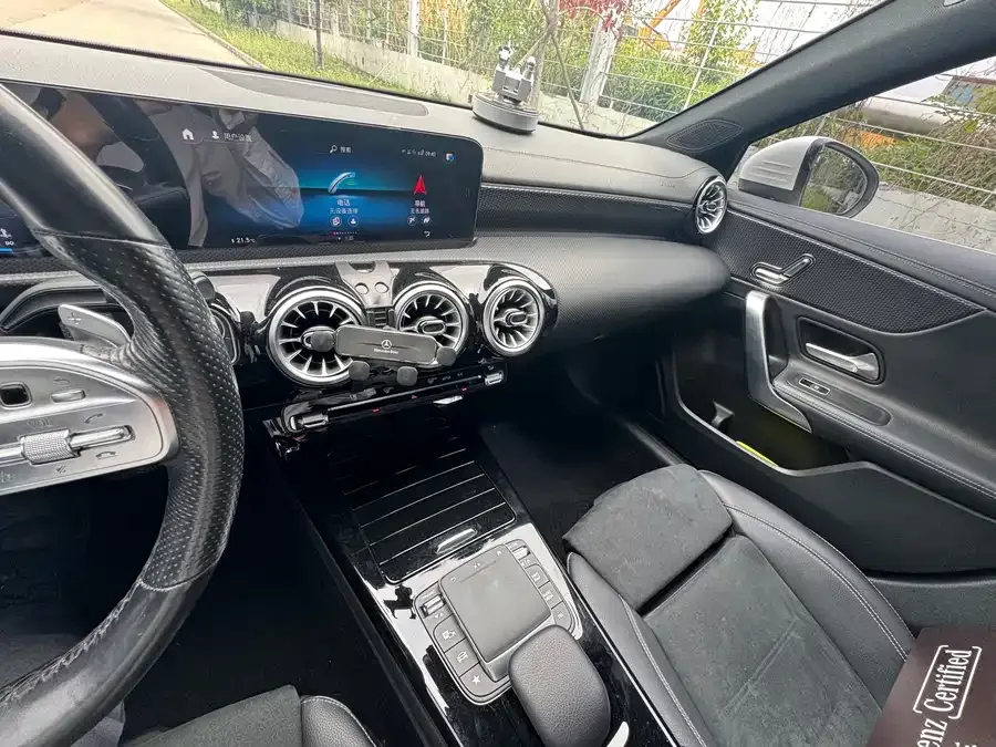 Mercedes-Benz Class A Mercedes-Benz A-Class 2022 A 200 L Sports Sedan Fashion Edition 2023 — миниатюра 2