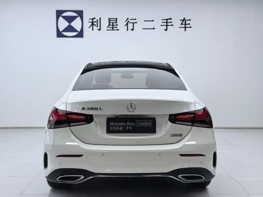 Mercedes-Benz Class A Mercedes-Benz A-Class 2023 A 200 L Fashion Edition 2023 — миниатюра 2