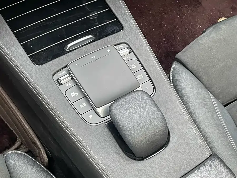 Mercedes-Benz Class A Mercedes-Benz A-Class 2022 Model Three A 200 L Sports Sedan Fashion Model 2022 — миниатюра 5