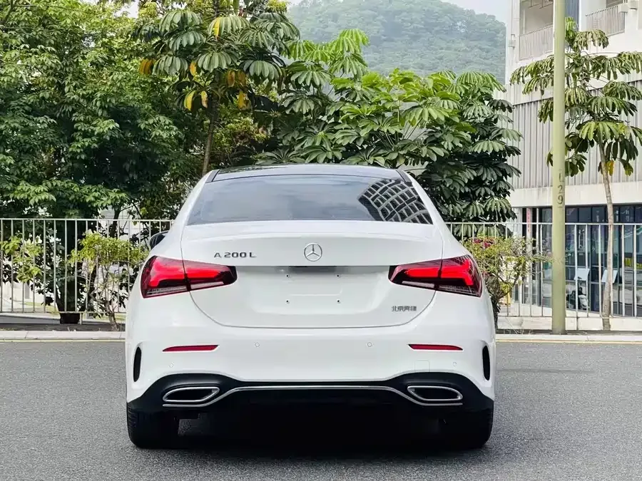 Mercedes-Benz Class A Mercedes-Benz A-Class 2023 A 200 L Fashion Edition 2023 — миниатюра 5