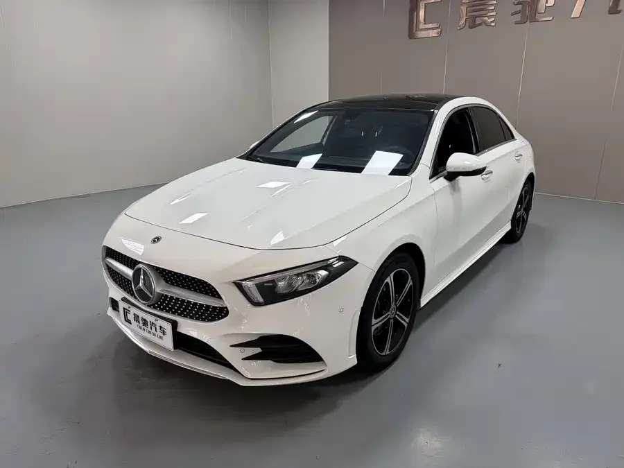 Mercedes-Benz Class A 2023