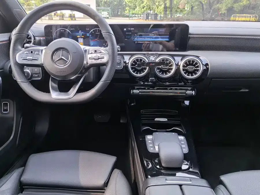 Mercedes-Benz Class A Mercedes-Benz A-Class 2022 Model A 200 L Sports Sedan Fashion Model 2022 — миниатюра 3