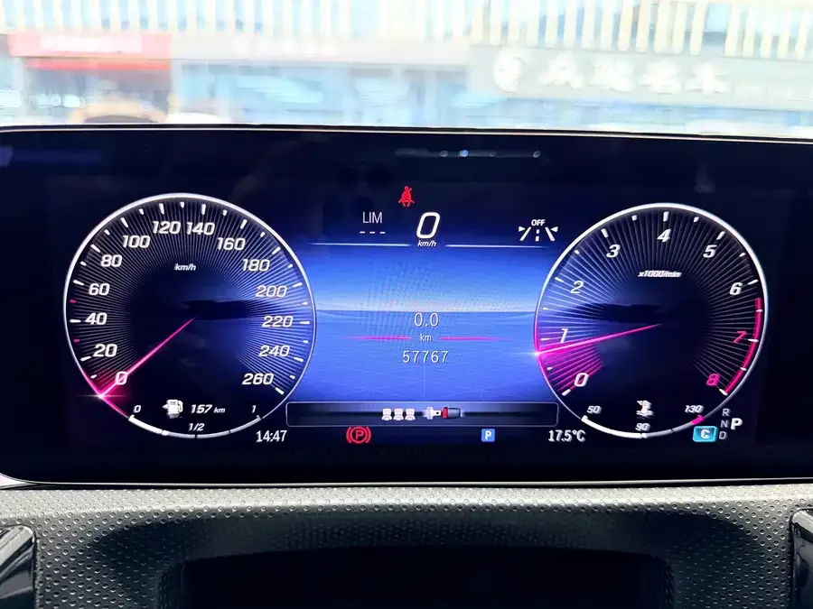 Mercedes-Benz Class A Mercedes-Benz A-Class 2023 A 200 L Fashion Edition 2023 — миниатюра 3
