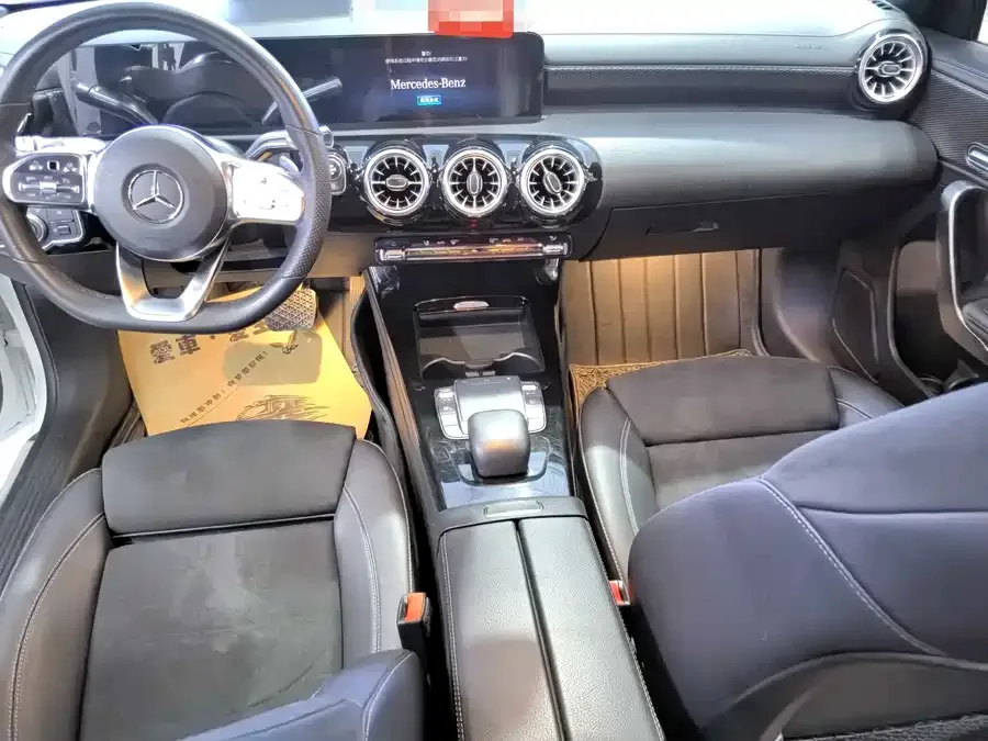 Mercedes-Benz Class A Mercedes-Benz A-Class 2023 A 200 L Fashion Edition 2023 — миниатюра 5
