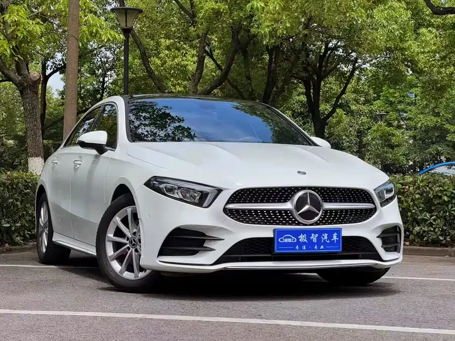 Mercedes-Benz Class A Mercedes-Benz A-Class 2023 A 200 L Fashion Edition 2023 — миниатюра 3
