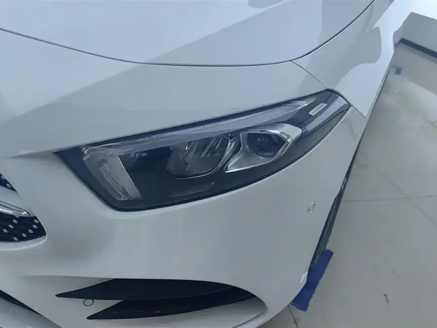 Mercedes-Benz Class A Mercedes-Benz A-Class 2022 A 200 L Sports Sedan Fashion Edition 2023 — миниатюра 5