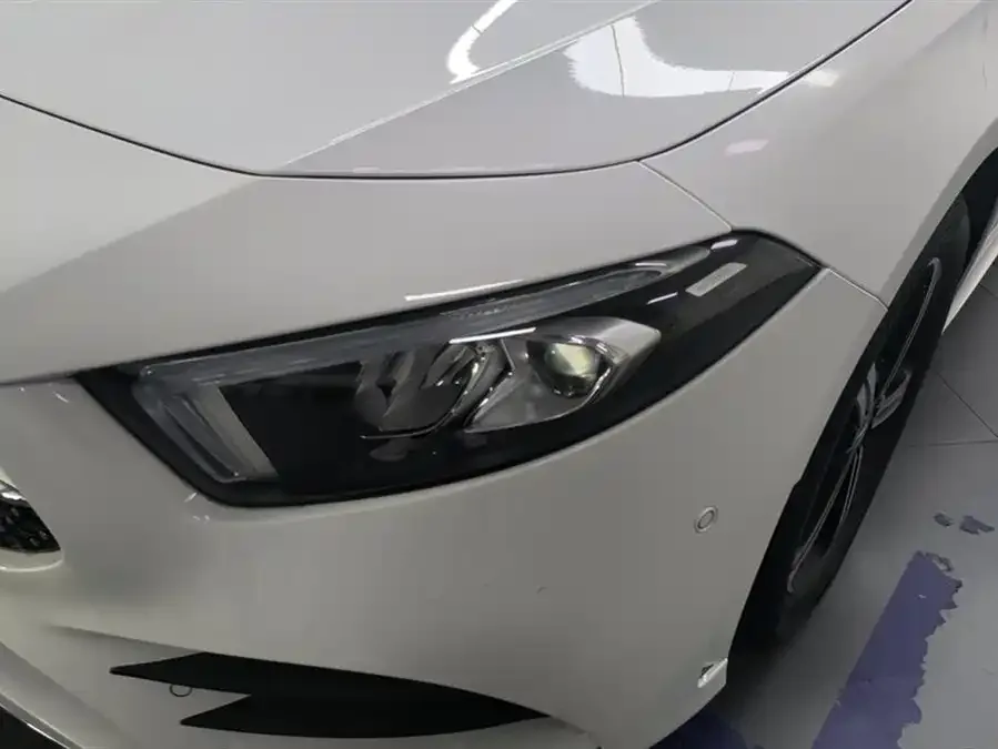 Mercedes-Benz Class A Mercedes-Benz A-Class 2022 Model Three A 200 L Sports Sedan Fashion Model 2023 — миниатюра 5